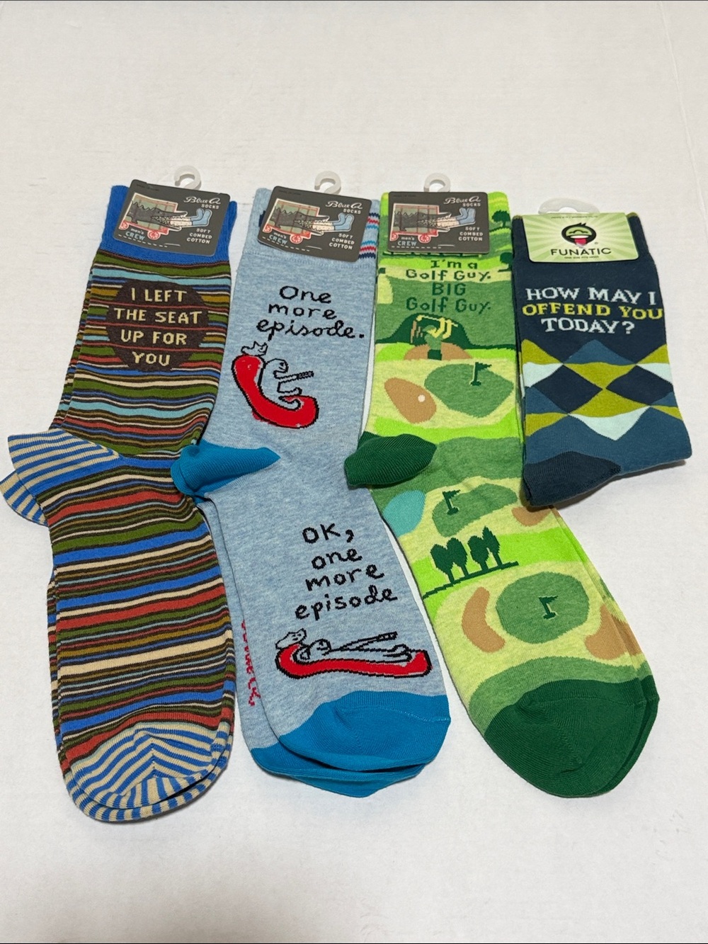 💗NWT Bundle of 4 Blue Q & Funatic Men’s Novelty Humor Crew Socks